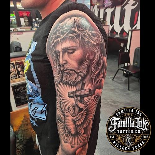 Familia Ink Tattoo Co.