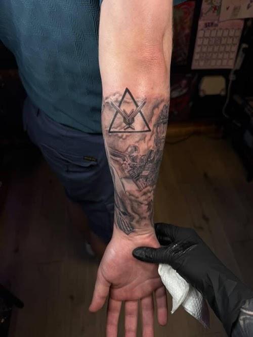Seven Souls Tattoo Studio