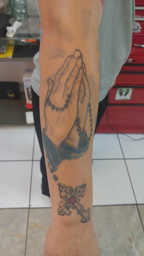 Spinning Needles Tattoos