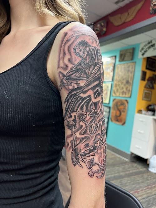 Body Graphics Tattoo