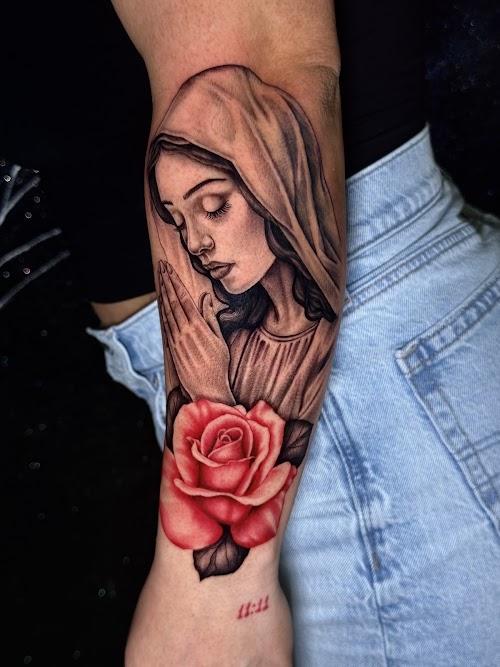 Divine Energy Tattoo Studio