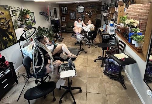 Dark Lotus Tattoos and Body Piercings