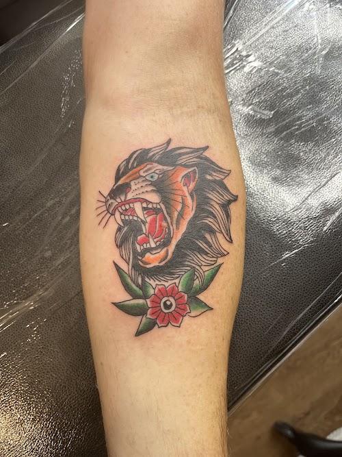 Line and Legacy Tattoo Shop
