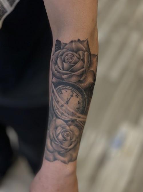 Black Dust Tattoos & Piercings