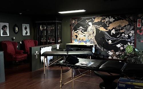 Black Thorn Tattoo Collective