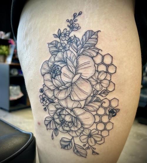 Scarlet Ink Tattoo Studio