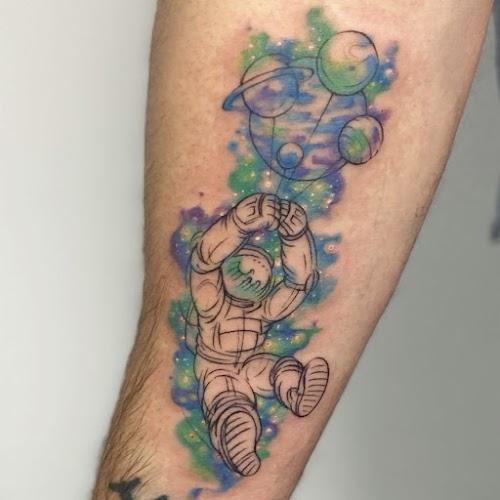 Smoking Dragon's Tattoo Studio