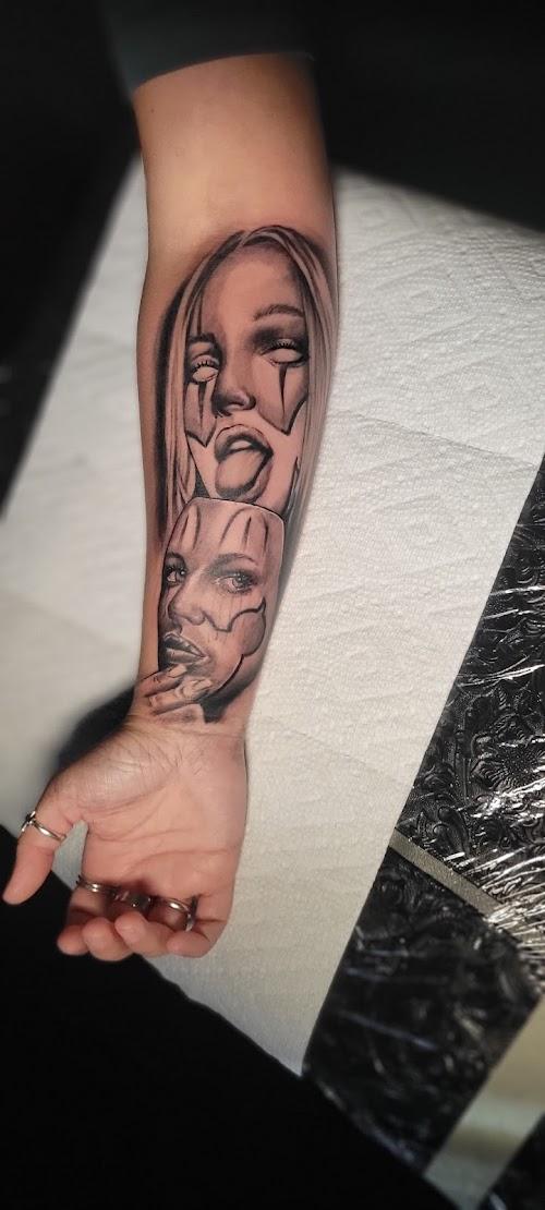 AG STUDIOS custom ink