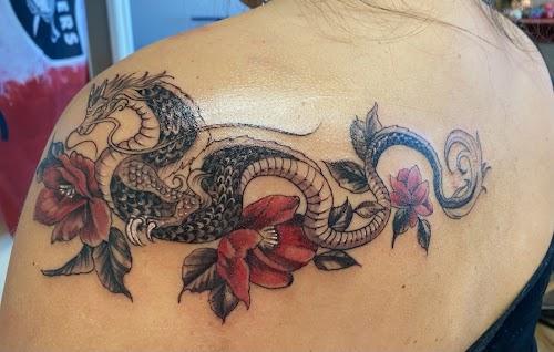 Por Vida Tattoos