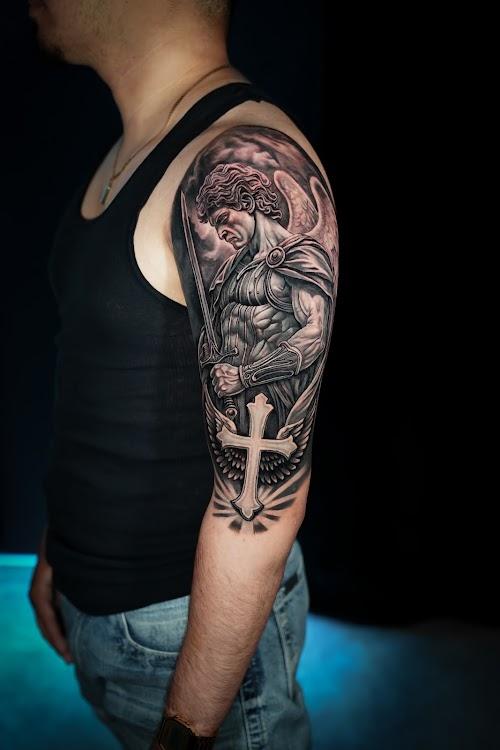 Saekone tattoo artist