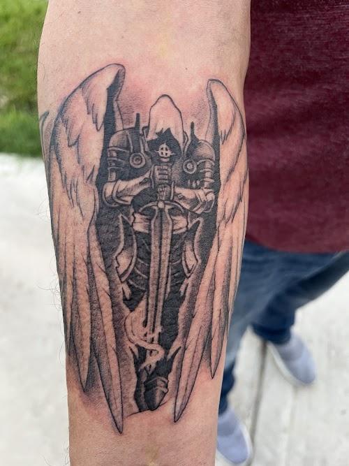 1990 Tattoo Parlor