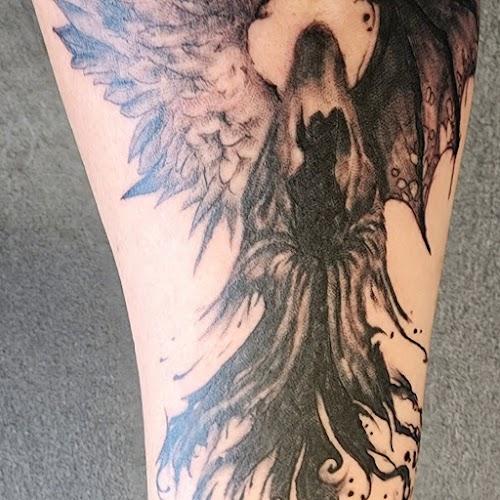 Legacy 13 Tattoo Studio