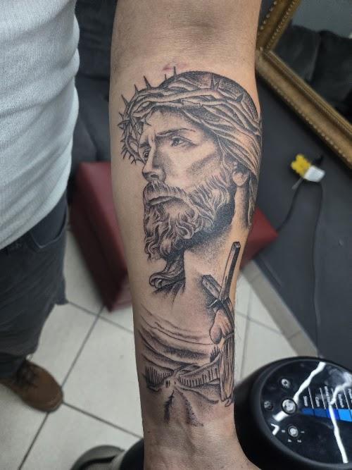 Tinta Eterna tattoo studio