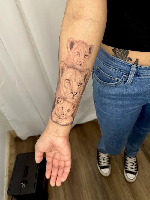 Kingz Tattoo Parlor LLC