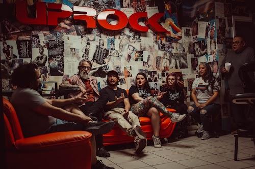 Uprock Midland- Tattoo, Piercings