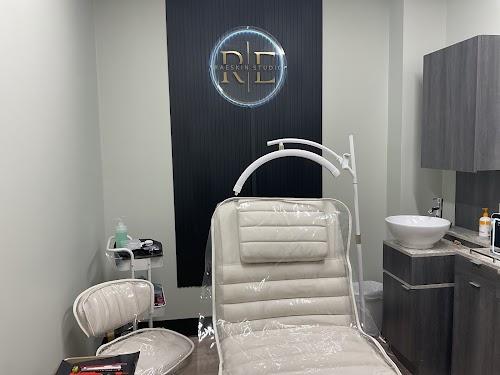 Raeskin Essentials Studio