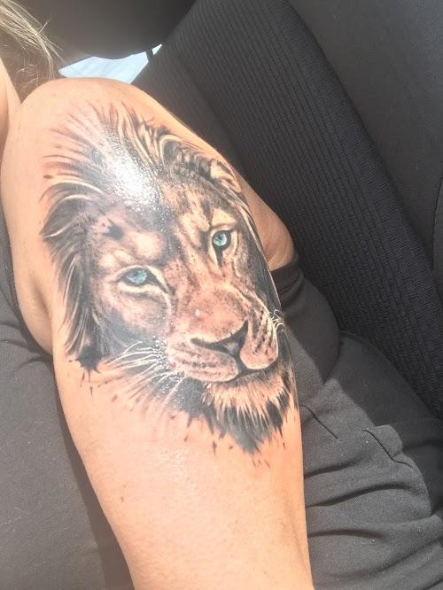 O'Fallon Machine in Ink Tattoo Studios
