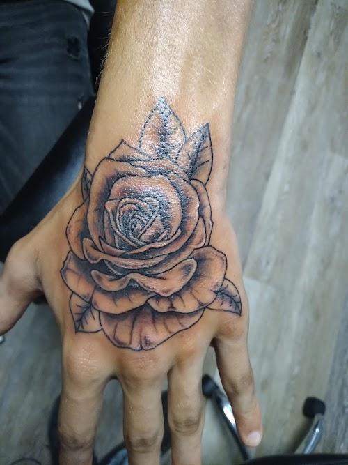 Body Designs Tattoo & Piercing