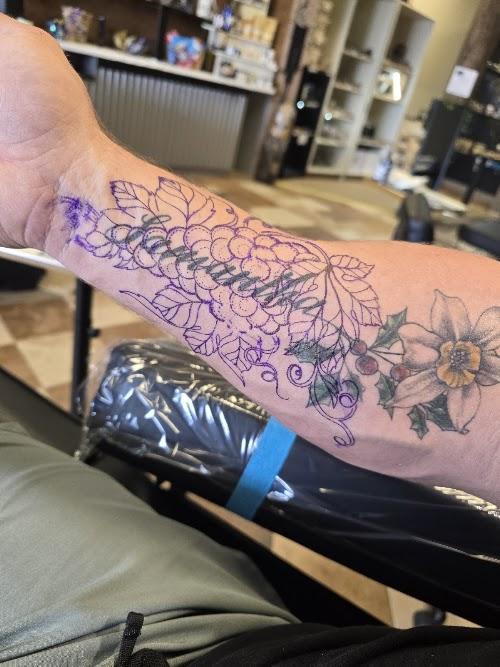 MoonLight Tattoo